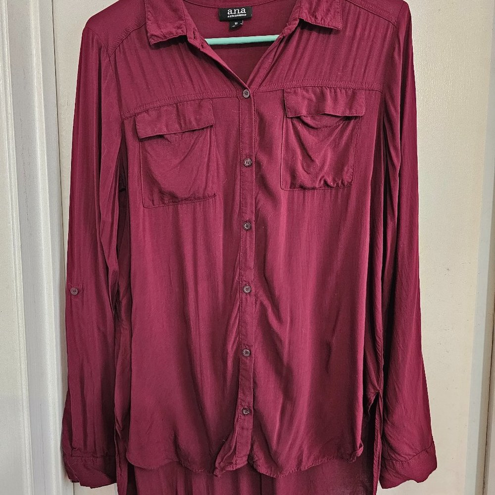Women's Dressy Button-down Blouse